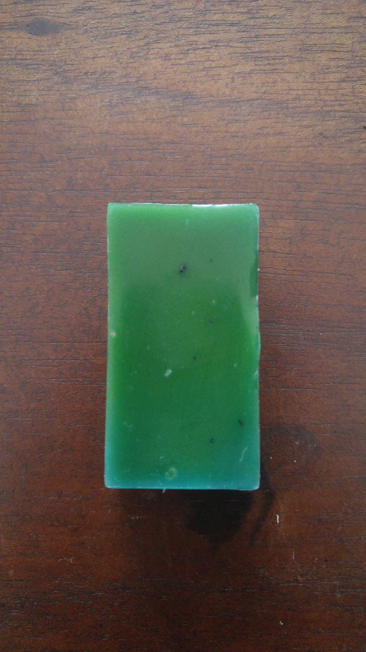 Bloc de cire d'abeille vert bouteille