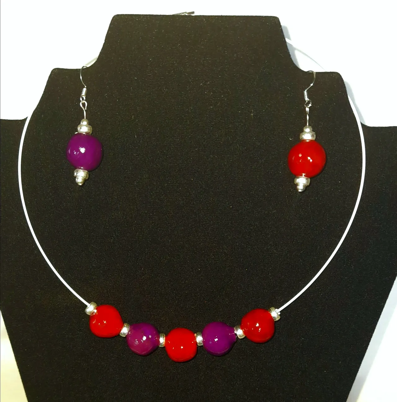 Parure Rouge et violette