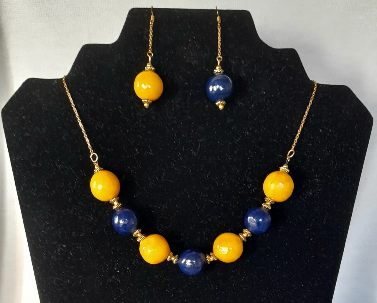 Parure Jaune et bleu nuit